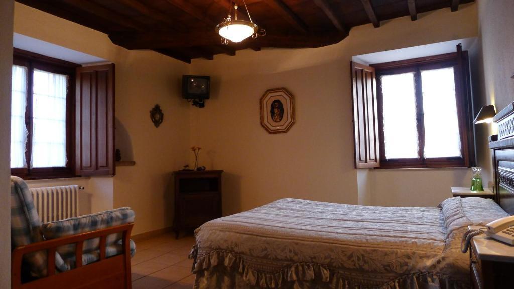 Pazo De Terrafeita Trabada Quarto foto